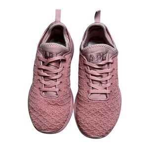 Lululemon | APL | Techloom Phantom Women’s Sneakers in Pink Size 8